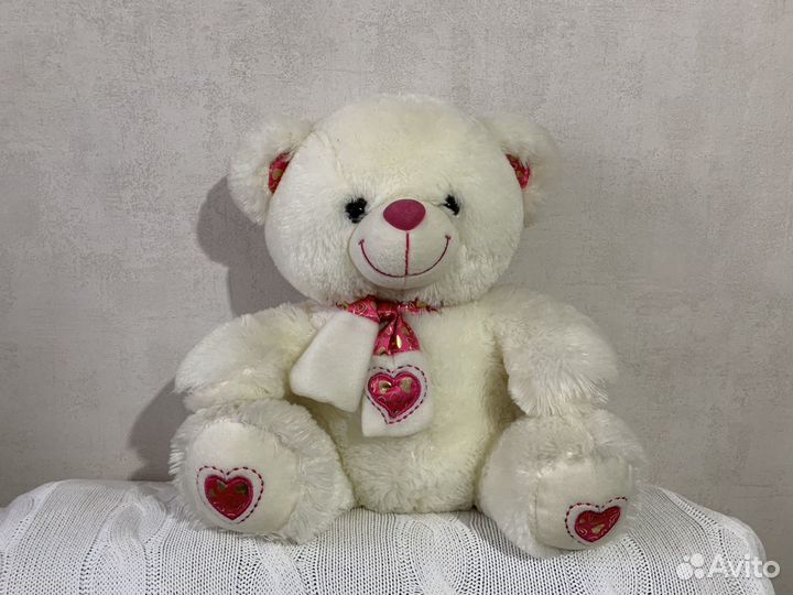 Плюшевый медведь