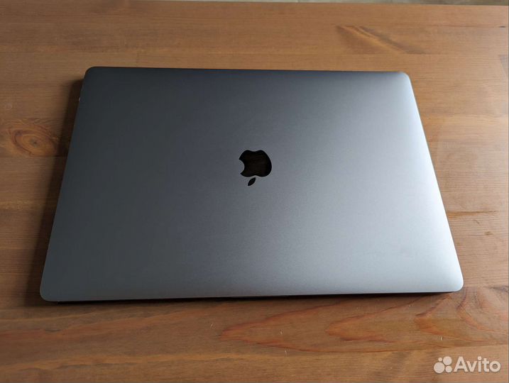 Apple MacBook Pro 15 2019