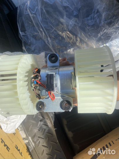 Электровентилятор отопителя бмв е39