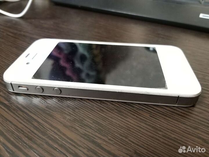 iPhone 4S, 32 ГБ