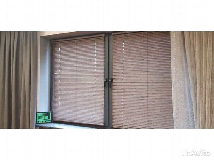 Рулонные кассетные шторы блекаут M775