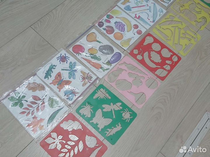 Развивающие книжки, пособия