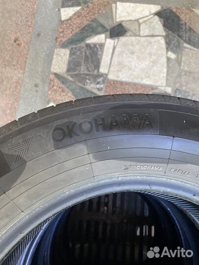 Yokohama BluEarth AE50 215/65 R16