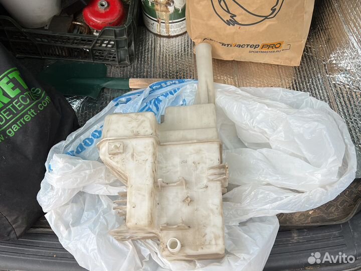 Бачок омывателя для hyundai ix35 / tucson