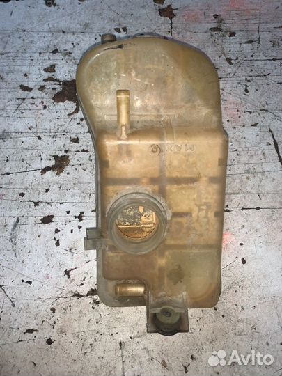 Бачок расширительный Citroen C5