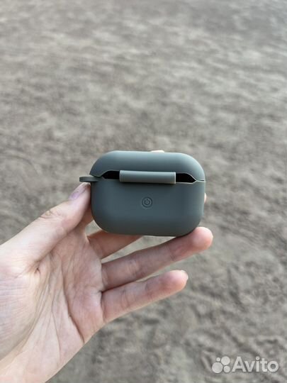 Чехол для AirPods