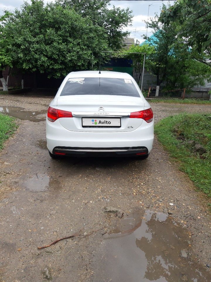 Citroen C4: фото владельца