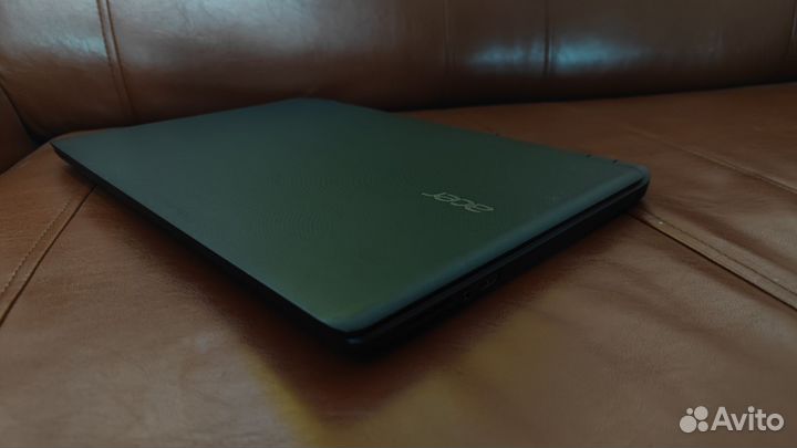 Ноутбук Acer i3 6006U/ssd128