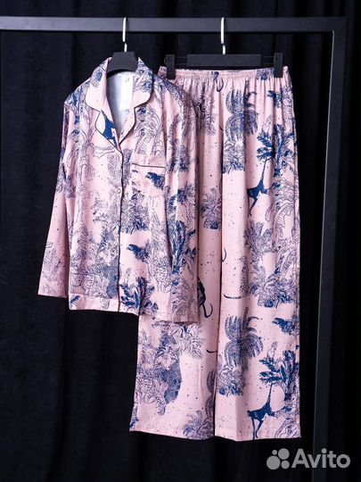 Пижамный костюм Dior