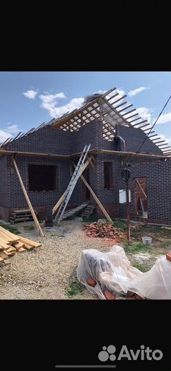 Кладка кирпича, строительство домов