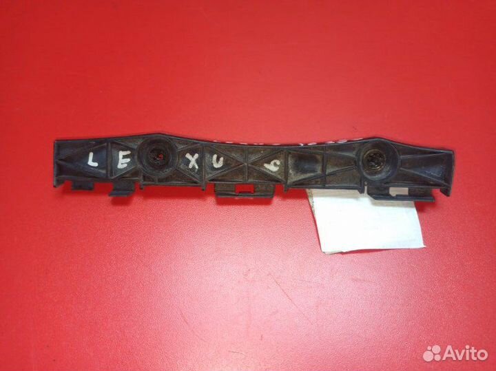 Кронштейн бампера задний правый Lexus Is250 GSE20