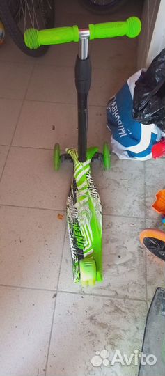 Самокат детский трехколесный