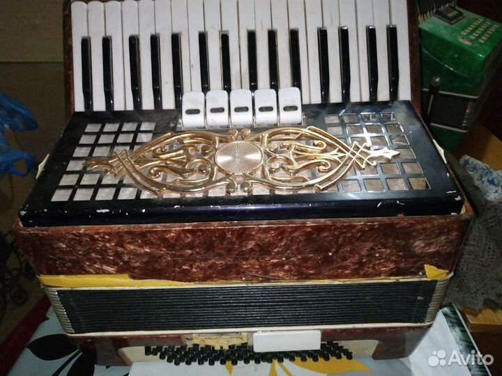 Аккордеон,баян