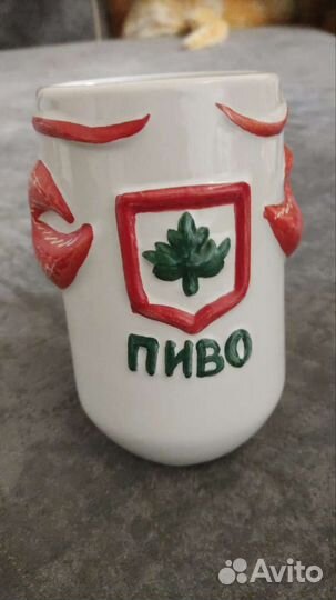 Кружка из фарфора