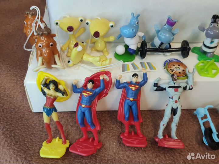 Игрушки из киндера