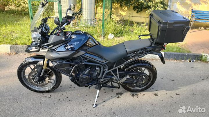 Продам мотоцикл Triumph Tiger 800