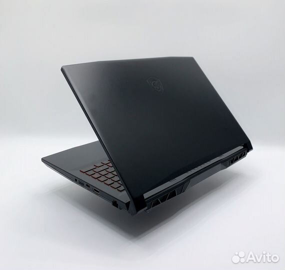 Ноутбук MSI Katana GF66