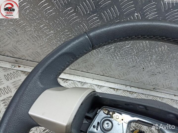 Руль б/у Opel Astra H 13235031