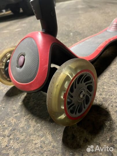 Globber Elite Prime Самокат трехколесный