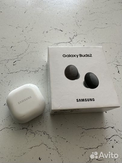 Беспроводные наушники samsung buds 2