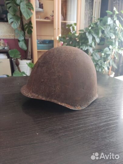 Советская боевая каска времён ВОВ