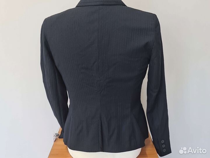 Пиджак женский новый 46 48