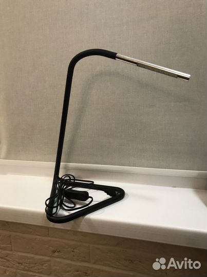 Лампа настольная