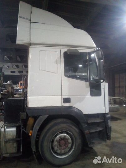 IVECO EuroTech, 2001