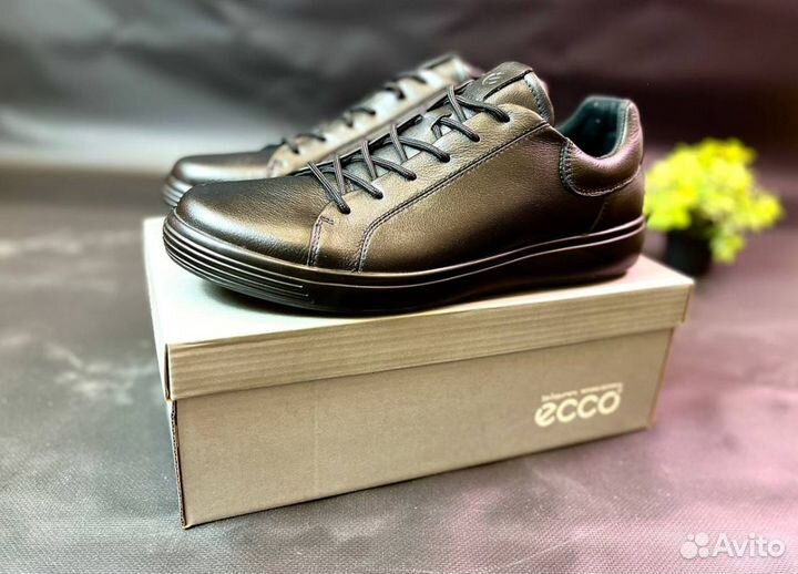 Кроссовки Ecco долговечные