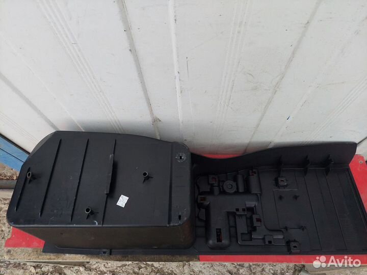 Крышка аккумулятора BMW X6 E71