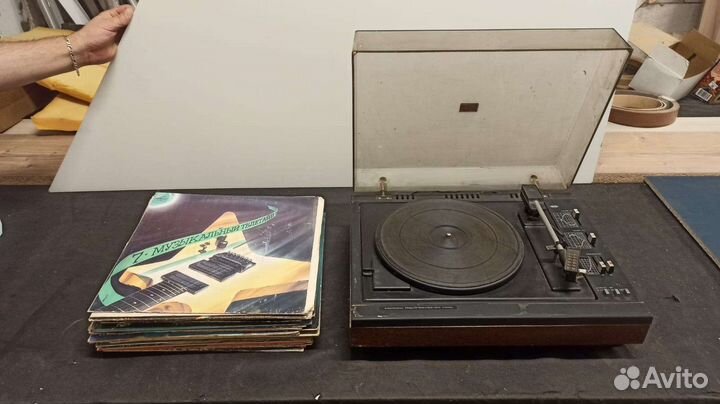 Проигрыватель винила