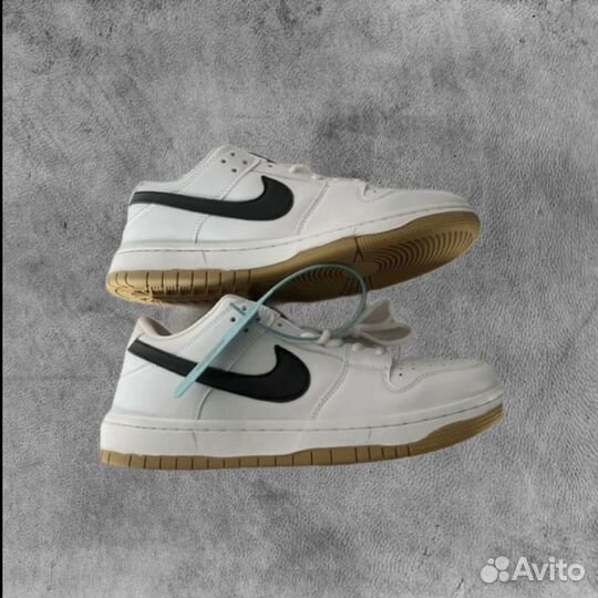 Кроссовки Nike Sb Dunk White gum low pro