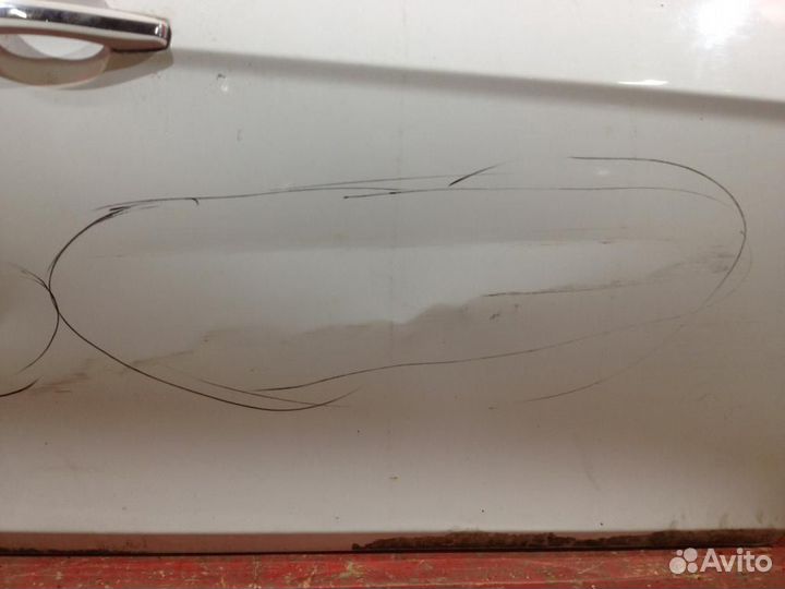 Дверь передняя правая Джили Эмгранд