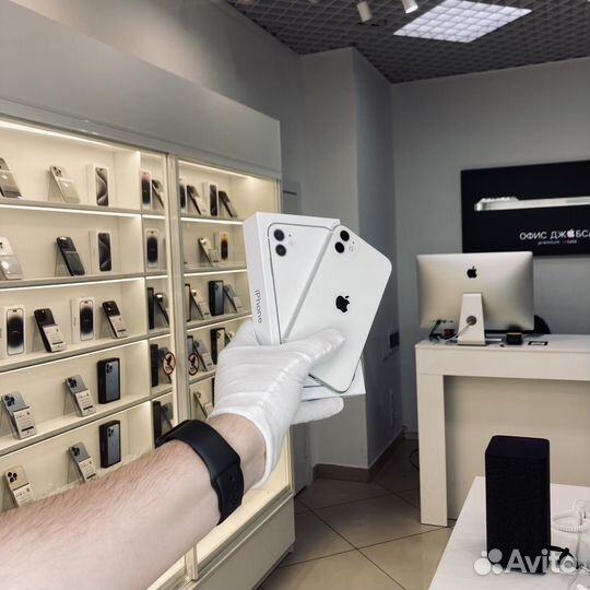 iPhone 11, 256 ГБ