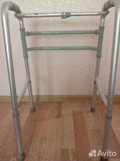 Ходунки для взрослых