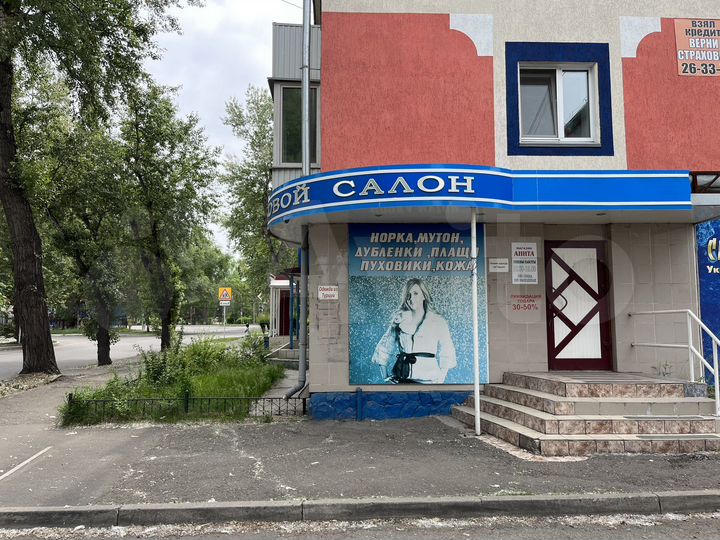 Торговая площадь, 69.3 м²