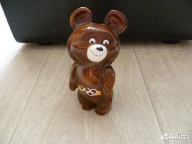 Олимпийский мишка статуэтка