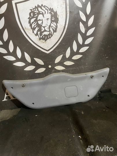 Обшивка крышки багажника Kia Picanto