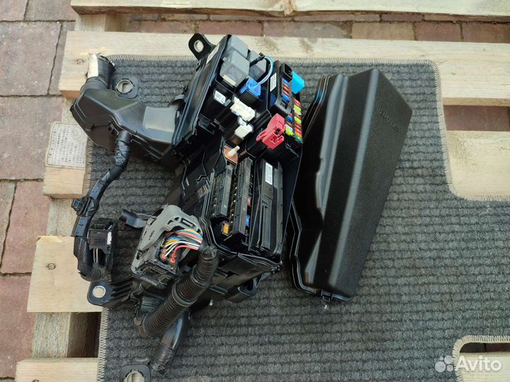 Блок предохранителей Toyota Camry V50