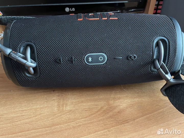 Колонка jbl xtreme 3