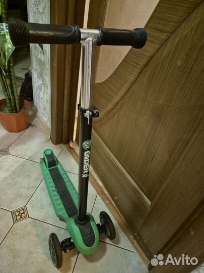 Самокат детский трехколесный
