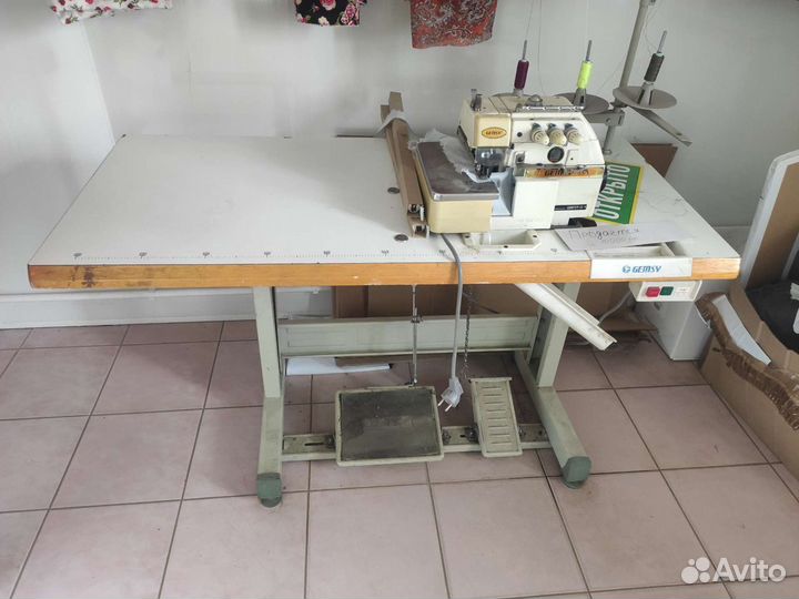 Оверлок gemsy 3нитка