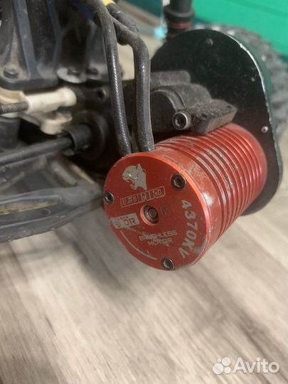 HPI E-Firestorm 10T Flux 2WD RTR масштаб 1:10