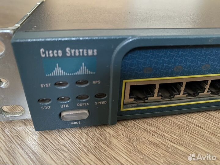 Коммутатор Cisco Catalyst 2950-24