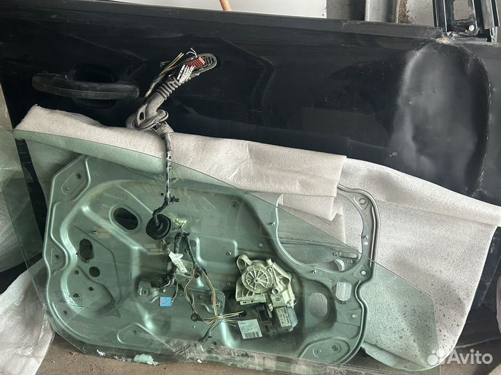 Дверь передняя правая