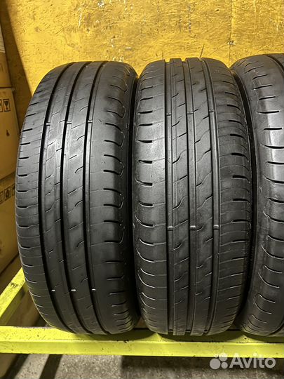 Goodyear EfficientGrip Performance 2 185/65 R15