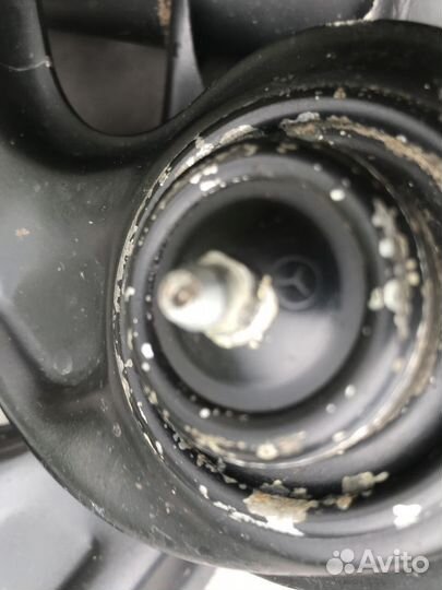 Рычаги подвески передние верхние Mercedes C W202