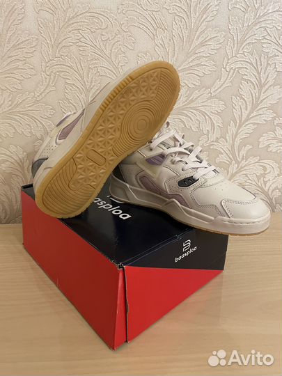 Кроссовки женские baasploa 36 новые