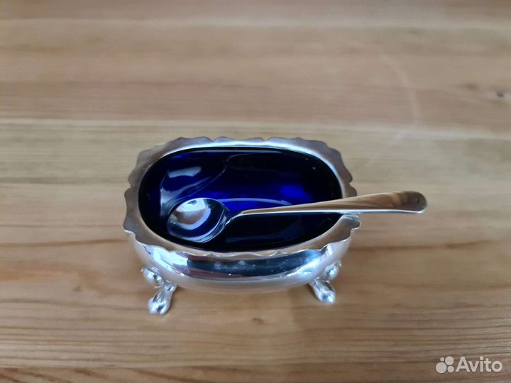 Серебряная солонка антикварная