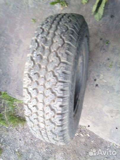 Dunlop SP Max Trak Grip 215/80 R15 100Q
